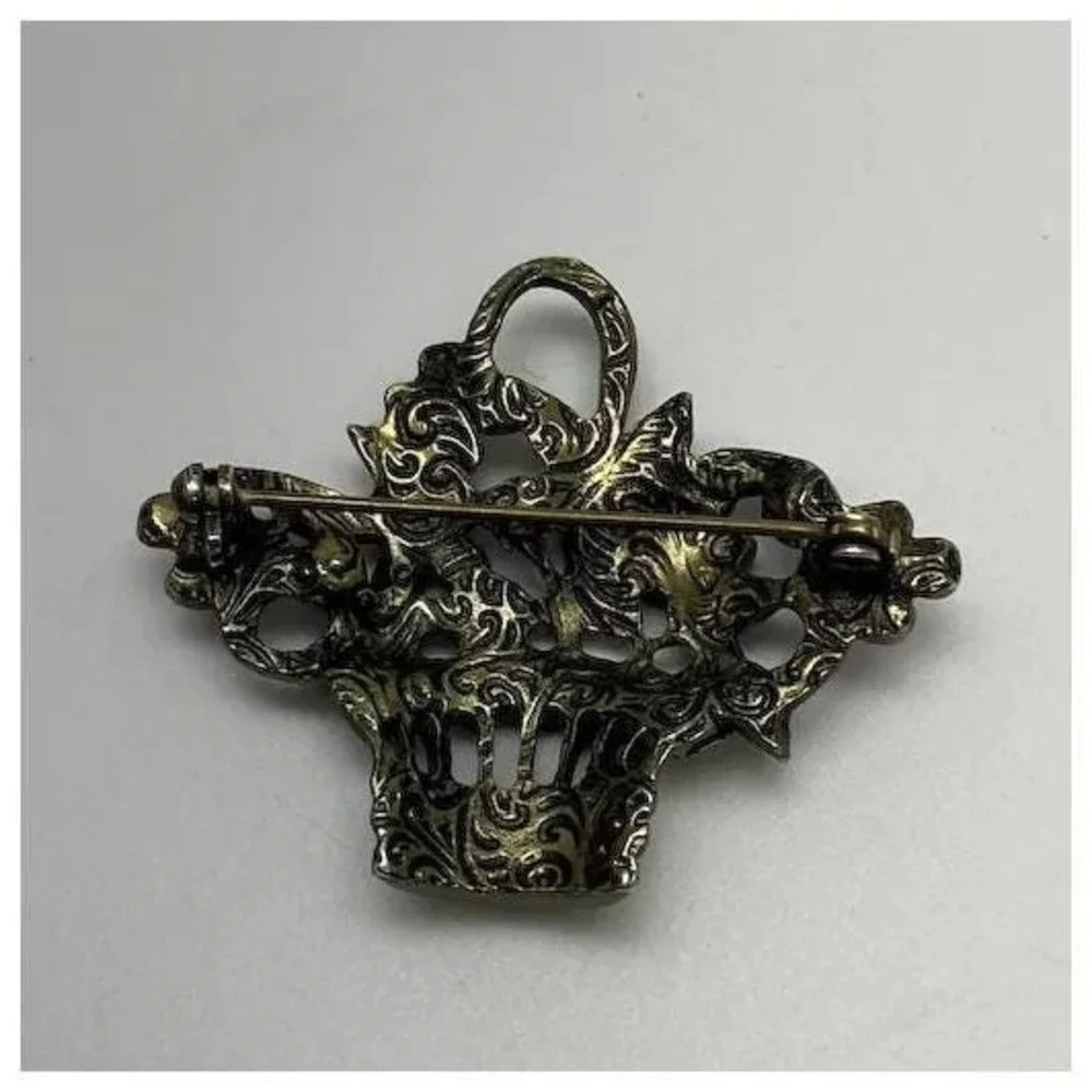 Vintage‎ 1928 Jewelry Co Rhinestone Flower Basket Brooch Pin Openwork
